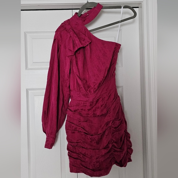 One shoulder Bebe dress nwt size 00 - Picture 1 of 4